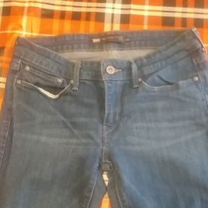 Levi's Jeans size 4/27